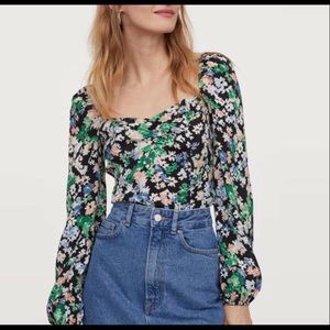 H&M floral square neck puff sleeve smocked blouse, XS